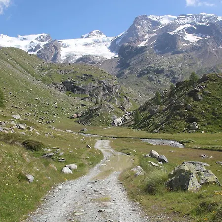 Petit Tournalin Szálloda