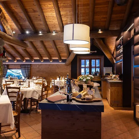 培缇图娜琳酒店 3* 尚波吕克