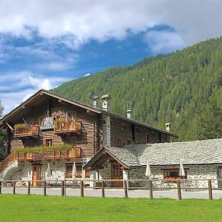 Petit Tournalin Hotel