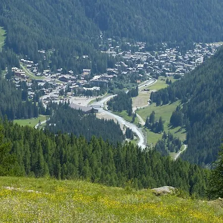Petit Tournalin Hotel 3*