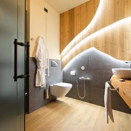 培缇图娜琳酒店 尚波吕克