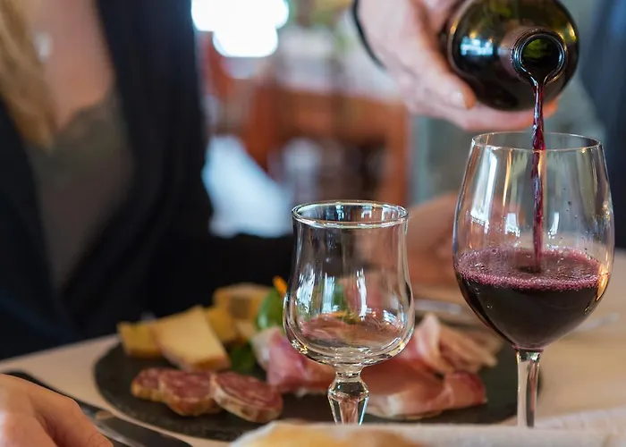 Petit Tournalin Hotel 3*