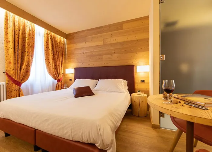 Petit Tournalin Hotel